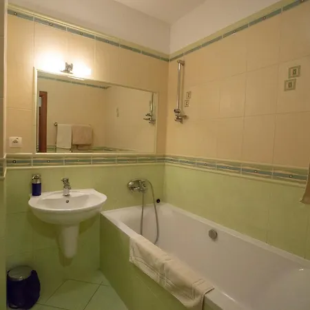 Dominika Hotel