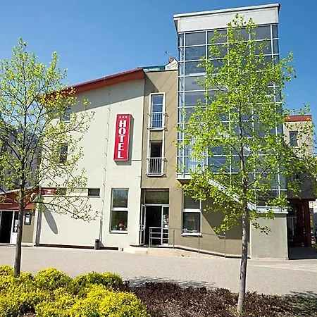 Dominika Hotel 3*