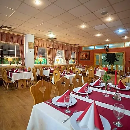 Dominika Hotel