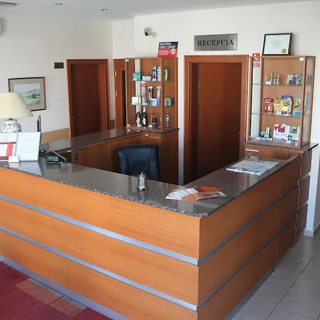 Hotel Dominika 3*