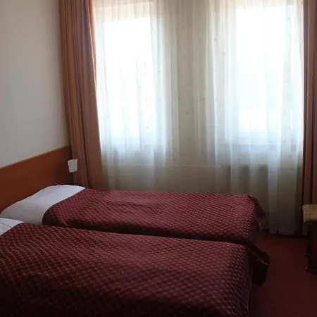 Dominika Hotel 3*