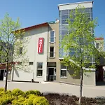 Dominika Hotel 3*