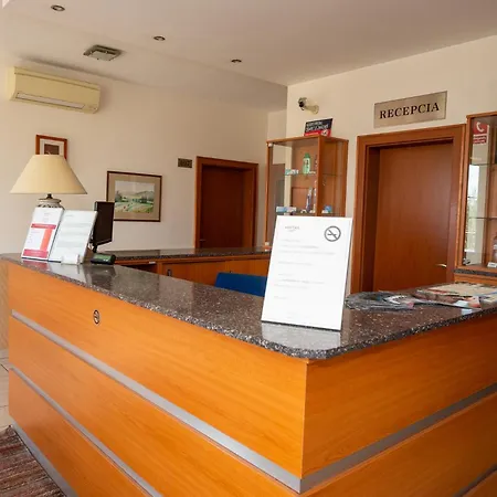 Hotel Dominika 3*